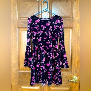 Girls dress size 16